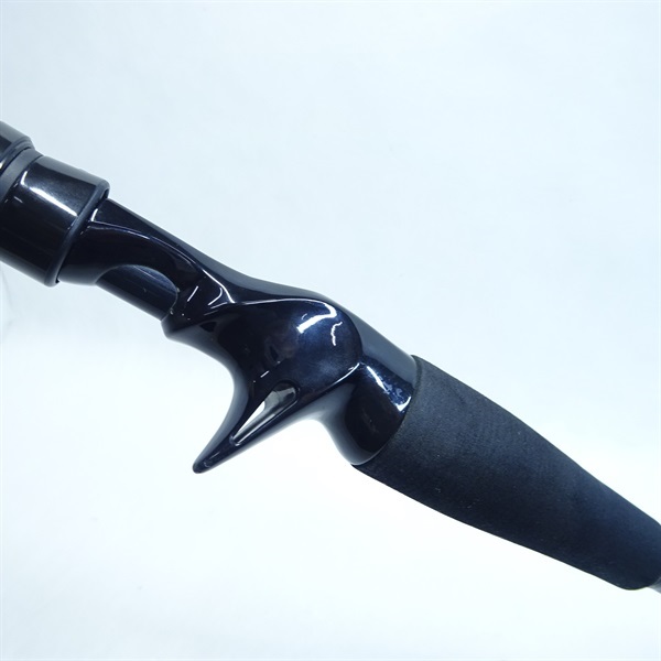 １７ＨＲＦ７３ＭＨＨＢ